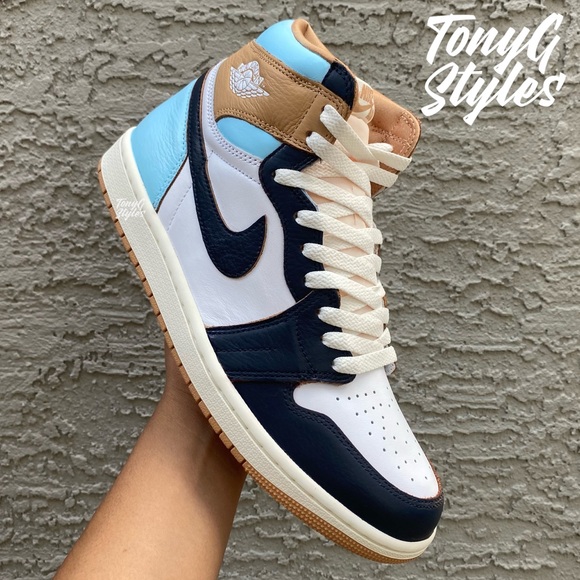 🦋NEW🦋 CUSTOM AIR JORDAN 1 RETRO HI - Picture 3 of 15